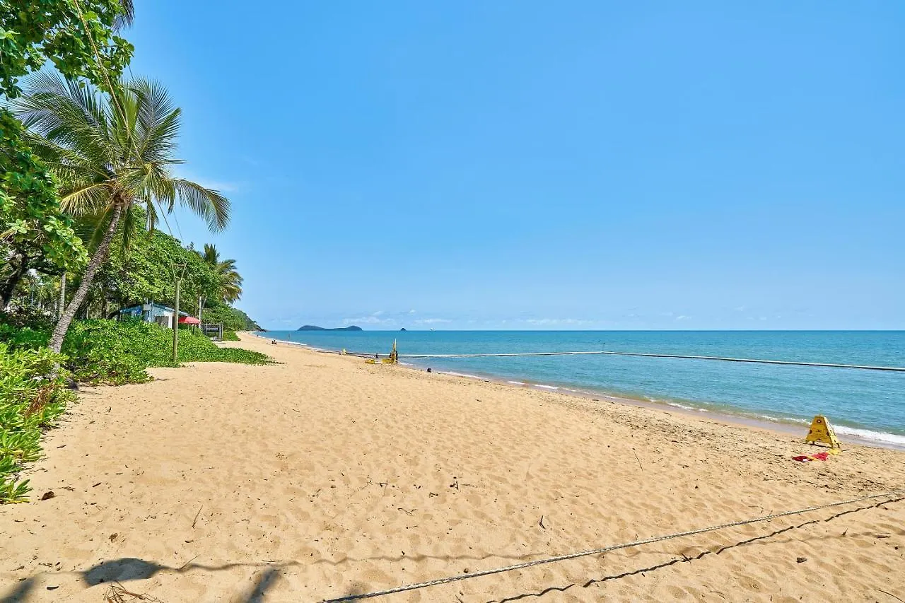 Cocos Holiday Apartments Trinity Beach Australia