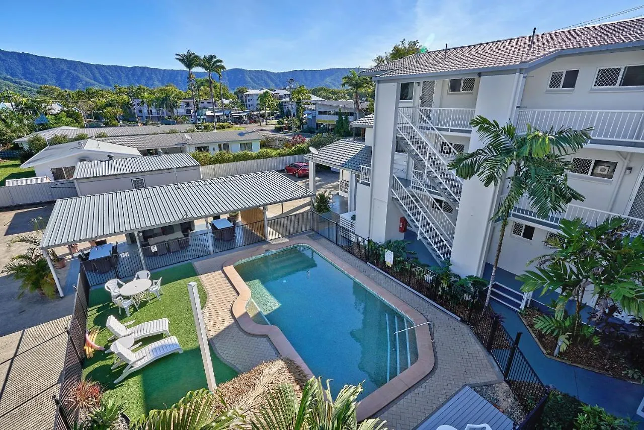 Cocos Holiday Apartments location