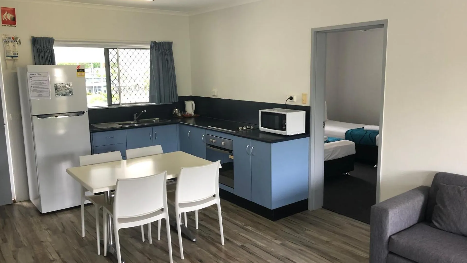 Cocos Holiday Apartments Trinity Beach